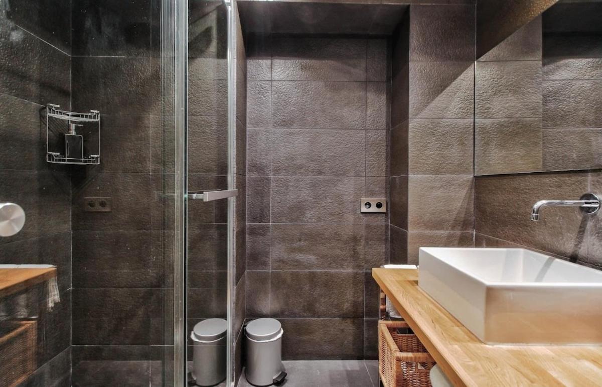Jardin Prive - Gorgeous 3 Bed House In Le Marais Appartement